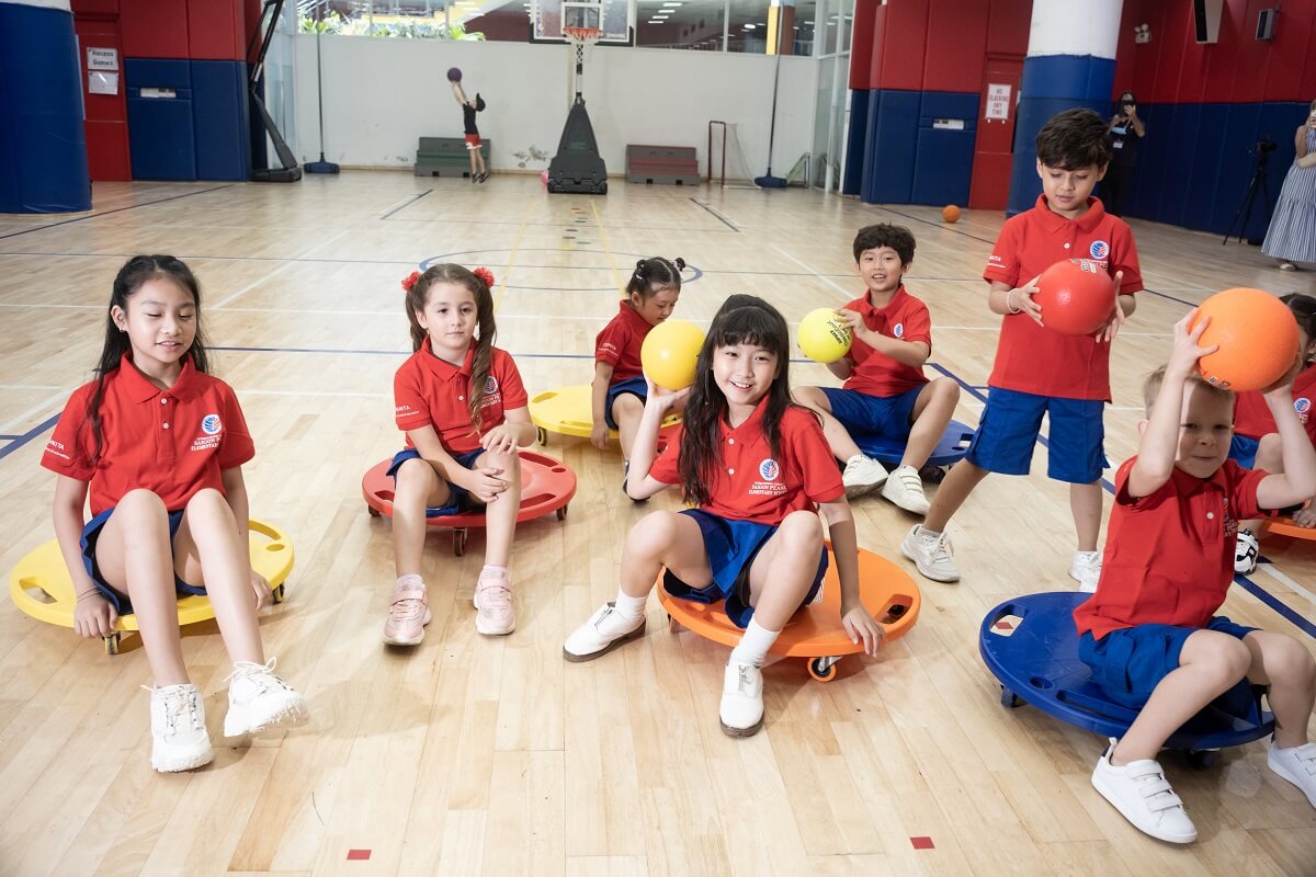 Preschool and primary school students participate in after school activities at ISSP