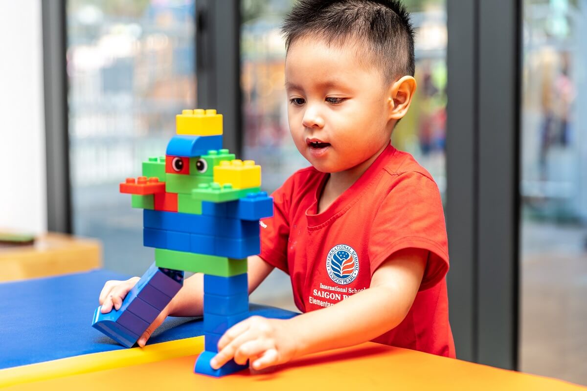 What is Montessori method?