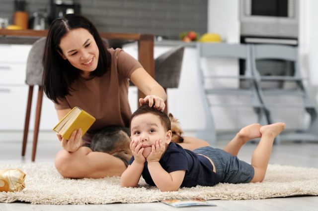 Thường xuyên khuyến khích, động viên trẻ