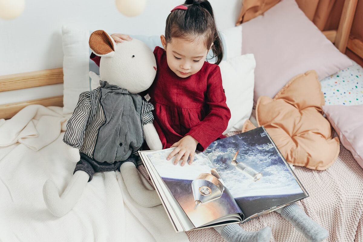 phát triển trí lanh lợi tâm tư mang lại bé