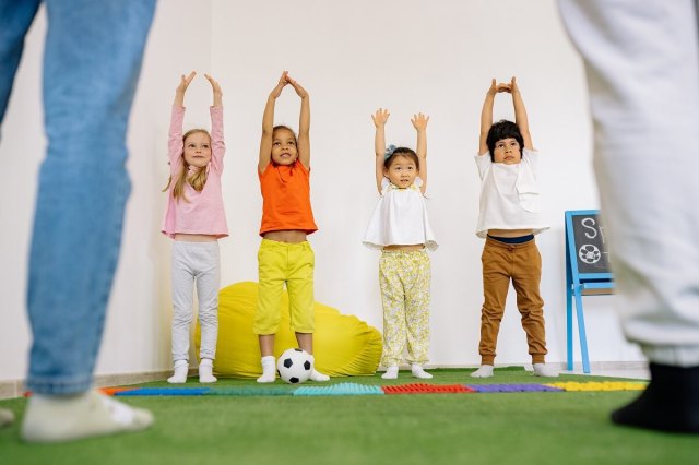 Giáo dục thể chất cho trẻ mầm non qua các bài tập thể dục