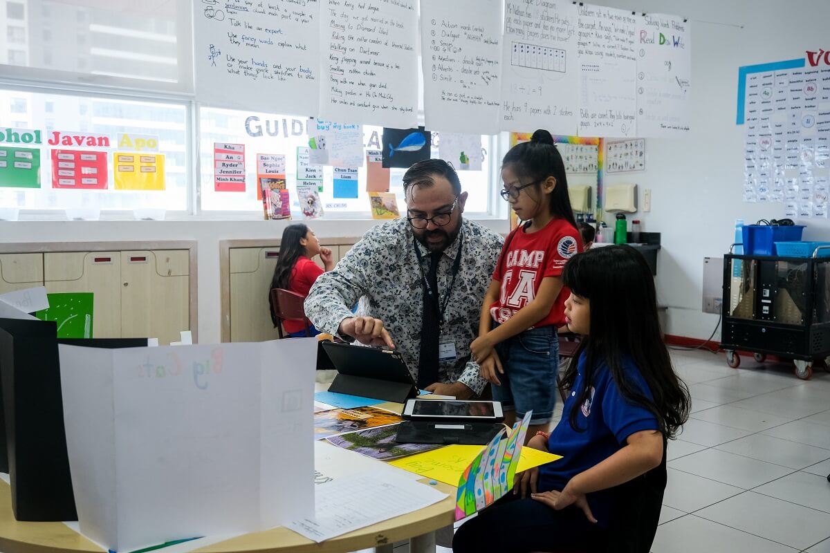 School counseling program at International School Saigon Pearl