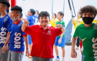 học sinh tại issp