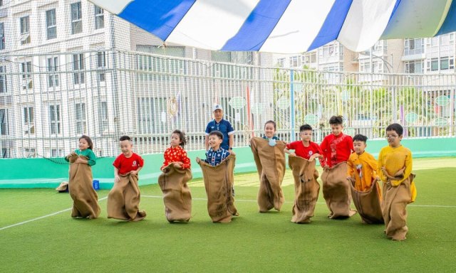 Cần chuẩn bị gì khi dạy kỹ năng sống cho trẻ mầm non tại trường?