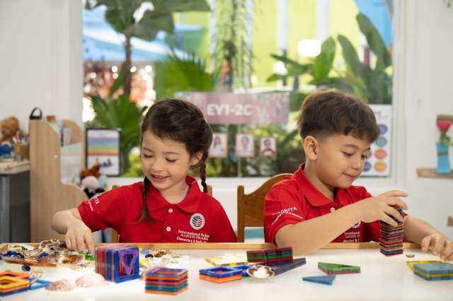 Trẻ được chủ động, tự do trong mọi hoạt động học tập và vui chơi sáng tạo 