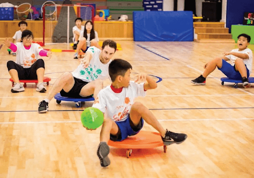 ISSP organizes many sports clubs after school